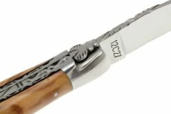 Laguiole En Aubrac 12cm Double Plates, Olive Burl Limado A Mano, L0712LLI-FSJ1 13 Laguiole En Aubrac 12cm Double Plates, Olive Burl Limado A Mano, L0712LLI-FSJ1 -KNIVESANDTOOLS Ventas AUL0712LLI FSJ1 04 laguiole en aubrac aul0712lli fsj1 04