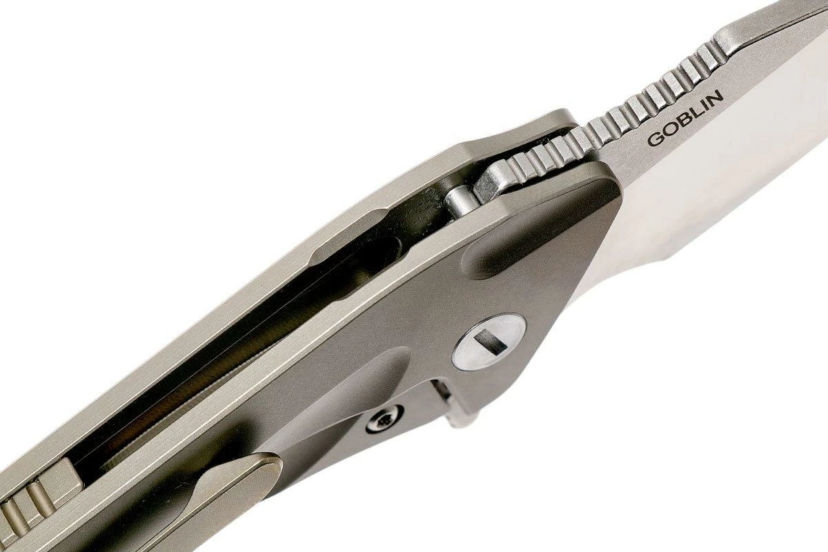 Bestech Goblin BT1711A Carbonfiber Inlay Navaja 8 Bestech Goblin BT1711A Carbonfiber Inlay Navaja - Imagen 6