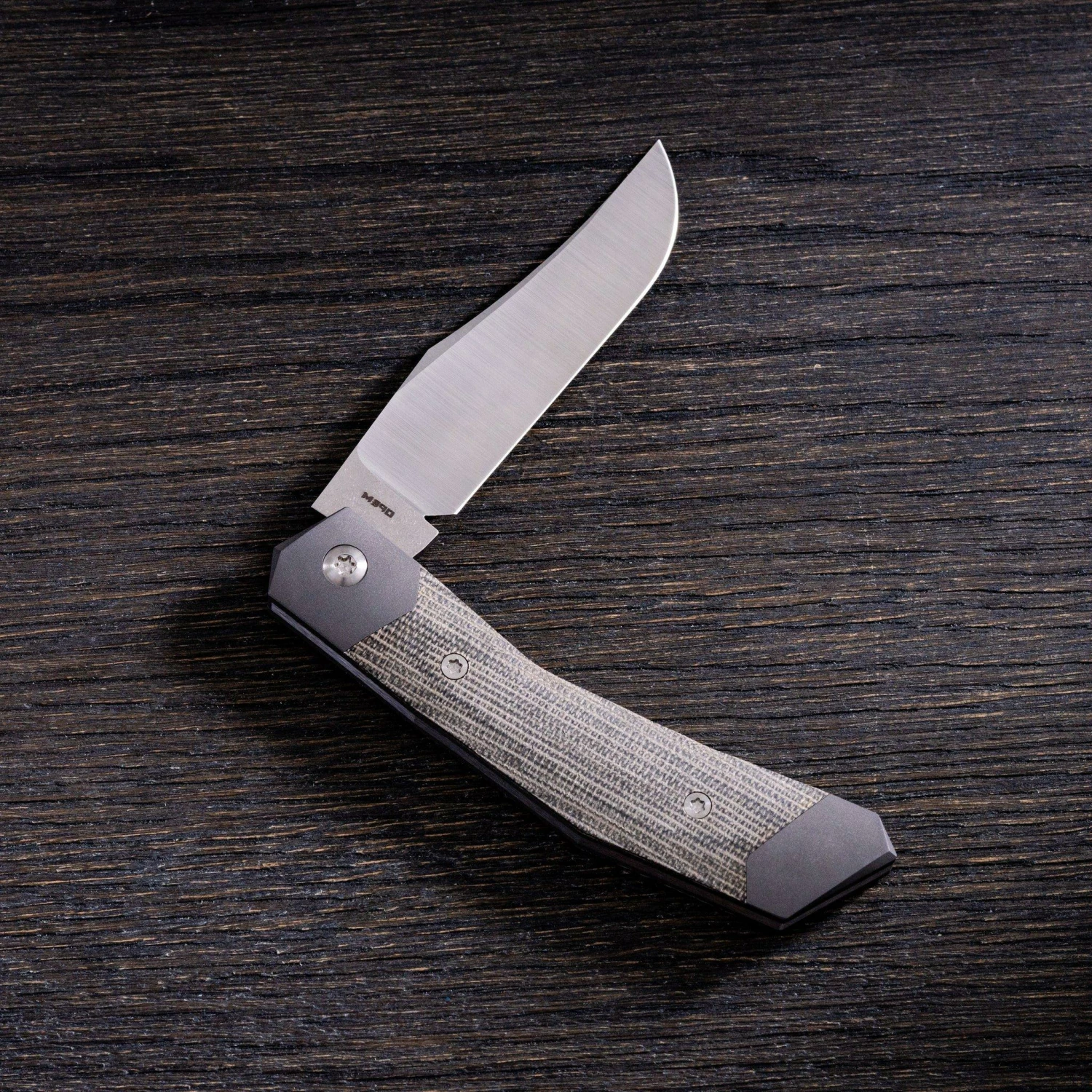 Jack Wolf Cyborg Jack CYBO-01-GRN Green Canvas Micarta, Navaja Slipjoint 5 Jack Wolf Cyborg Jack CYBO-01-GRN Green Canvas Micarta, Navaja Slipjoint - Imagen 3