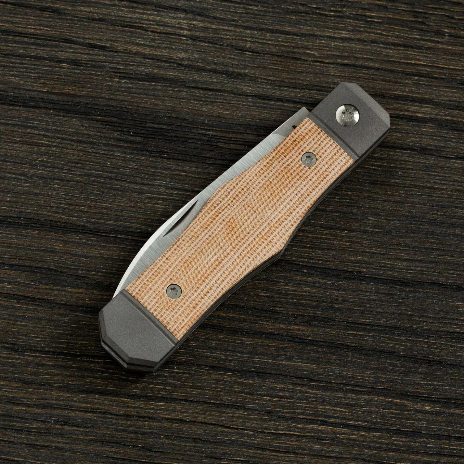 Jack Wolf Vampire Jack VAMPI-01-NAT Natural Canvas Micarta Navaja Slipjoint 4 Jack Wolf Vampire Jack VAMPI-01-NAT Natural Canvas Micarta Navaja Slipjoint - Imagen 2