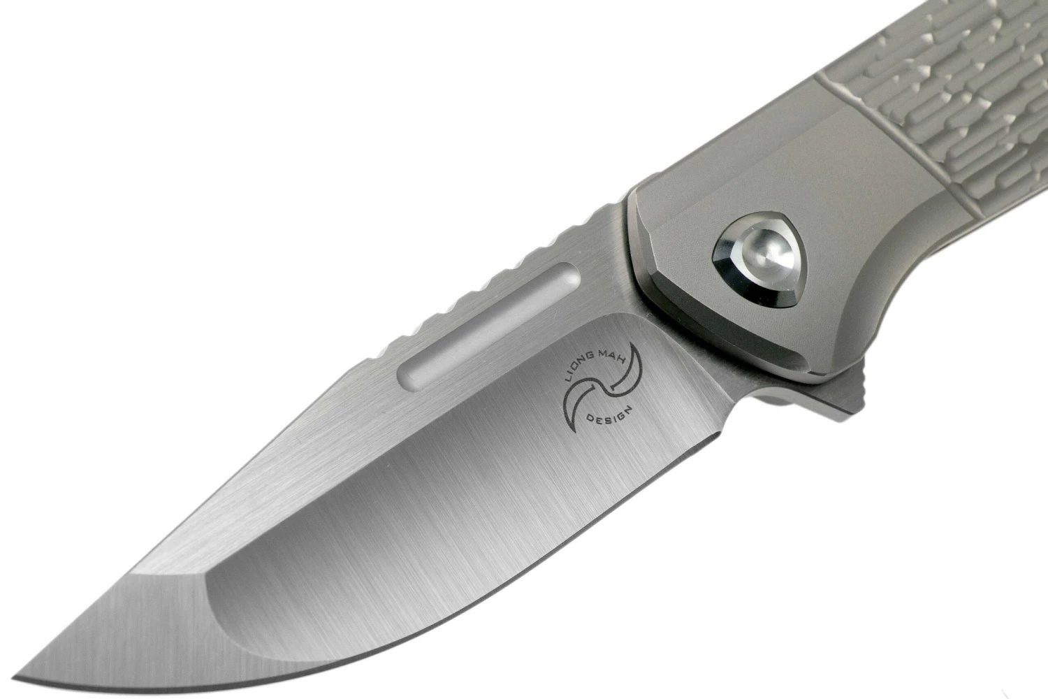 Liong Mah Lanny V2, Textured Titanium, Satin M390 Navaja 5 Liong Mah Lanny V2, Textured Titanium, Satin M390 Navaja - Imagen 3