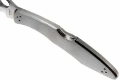 Spyderco C07 Police Parcialmente Dentado, Acero Inoxidable -KNIVESANDTOOLS Ventas SPC07PS 06 spyderco police spc07ps 06