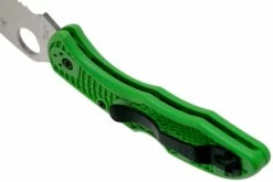 Spyderco Salt 2 Green Wharncliffe LC200N C88FSWCGR2 Serrated Navaja -KNIVESANDTOOLS Ventas SPC88FSWCGR2 05 spyderco