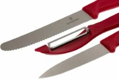 Victorinox SwissClassic Cuchillo De Verduras Rojo, Set De 3, 6.7111.31 -KNIVESANDTOOLS Ventas VT6 7111 31 03 victorinox vt6 7111 31 03