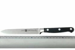 Zwilling Professional ''S'' Cuchillo De Salchichas 13 Cm -KNIVESANDTOOLS Ventas ZW31025 130 04 zwilling professionals 31025 130 worstmes d4