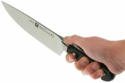 Zwilling Pro Cuchillo Cocinero 20cm, 38401-201 -KNIVESANDTOOLS Ventas ZW38401 201 05 zwilling pro edit202104